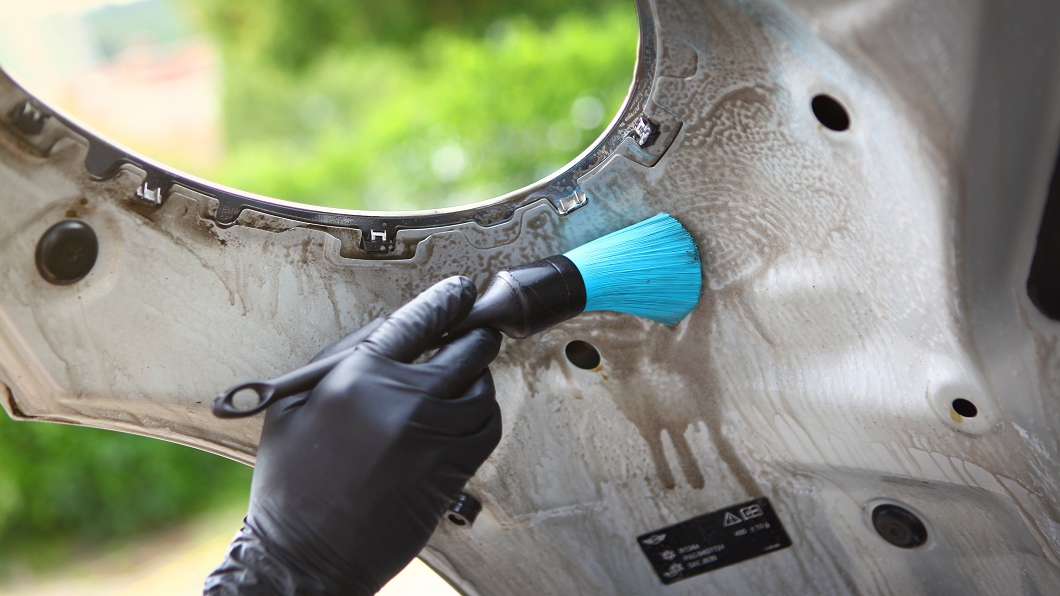 wheel brush