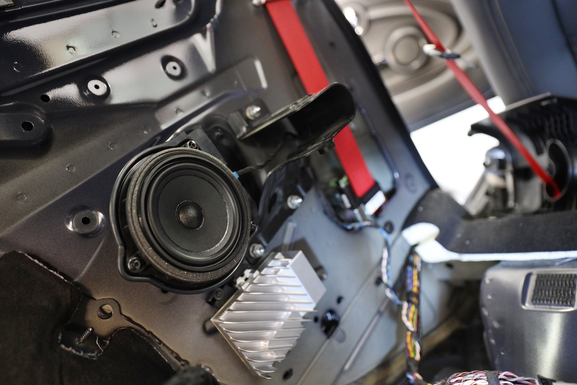 Cop Sound Mini Mini John Cooper Works GP - Morel hi-end sound system - Ahifi.store