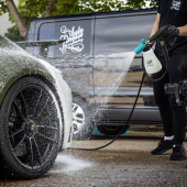 Active foam Auto Finesse Avalanche Bubblegum Snow Foam (5000 ml)