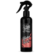 A small kit for quick waxing of a new car from Auto Finesse