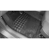 Rigum rubber car mats for Volkswagen Polo (2017 -) / Seat Toledo (2012 -) / Škoda Rapid (2012 -)