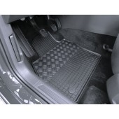 Rigum rubber car mats for Volkswagen Polo (2017 -), Taigo (2021 -) / Audi A1 (2019 -) / Seat Arona (2017 -), Ibiza (2017 -) / Skoda Fabia 4 (2021 -)