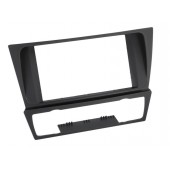Car radio reduction frame for BMW 3