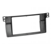 Car radio reduction frame for BMW 3