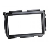 Car radio reduction frame for Honda HR-V
