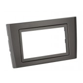 Car radio reduction frame for Volvo XC90