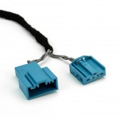 Cabling for connecting the STEG Plug & Play Cable BMW amplifier