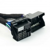 Cabling for connecting the STEG Plug & Play Cable Mercedes-Benz amplifier