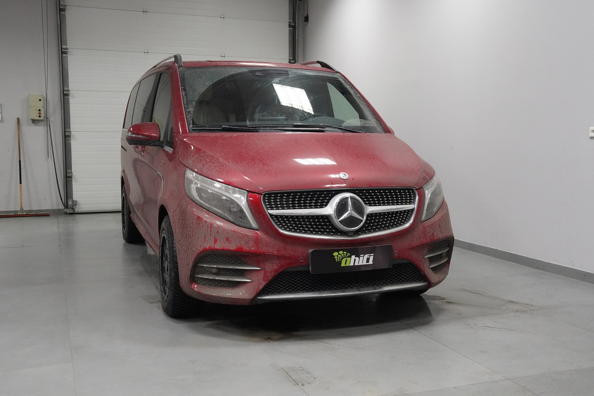 Mercedes V-Class
