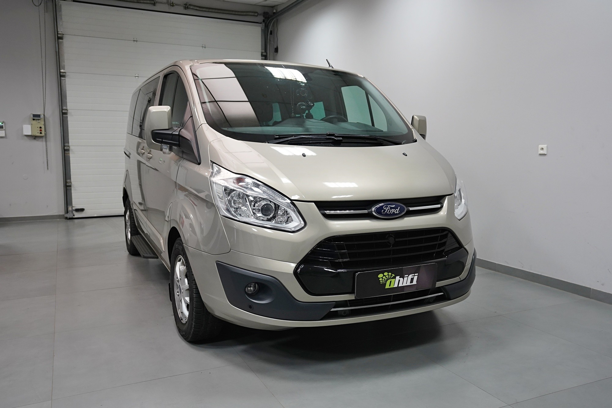 Ford Tourneo Custom