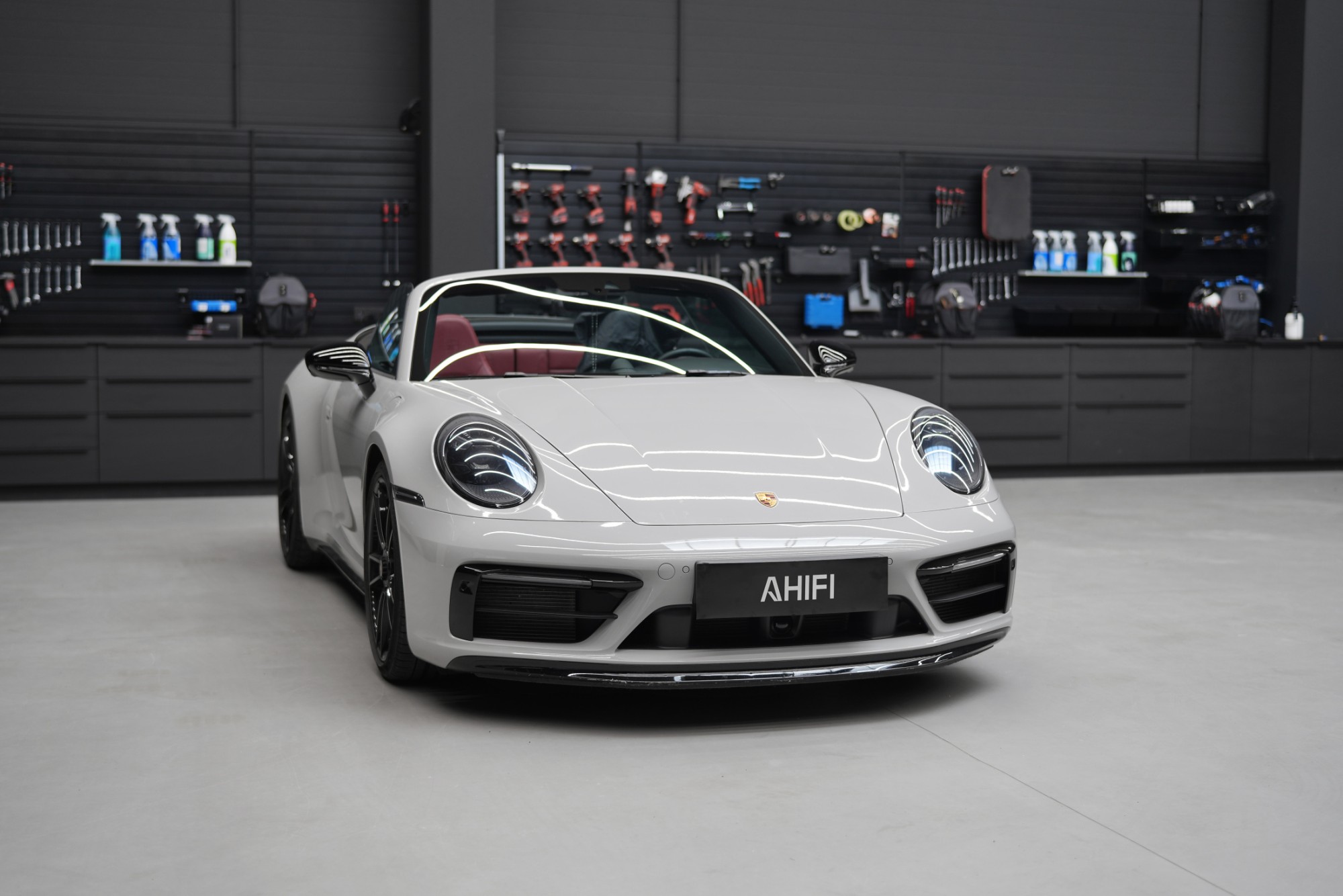 Porsche 911 GTS Cabriolet