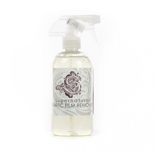 Effective cleaner Dodo Juice Supernatural Traffic Film Remover (500 ml)
