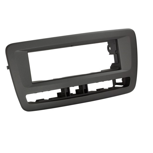 Car radio reduction frame for Seat Ibiza