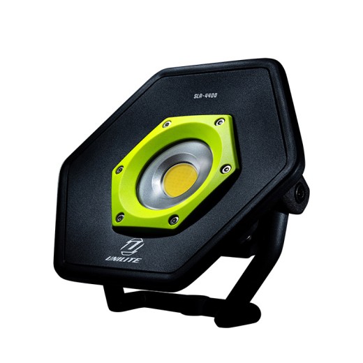 Unilite SLR-4400 light