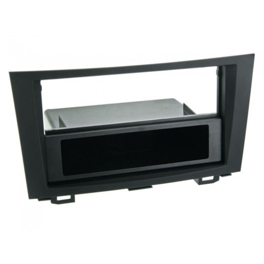 Car radio reduction frame for Honda CR-V