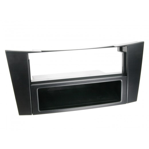 Car radio reduction frame for Mercedes E-Class