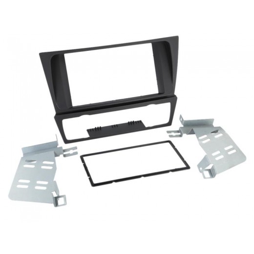 Car radio reduction frame for BMW 3