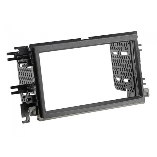 Car radio reduction frame for Ford / Mercury