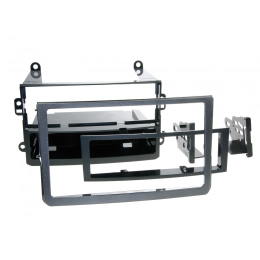 Car radio reduction frame for Nissan 350Z