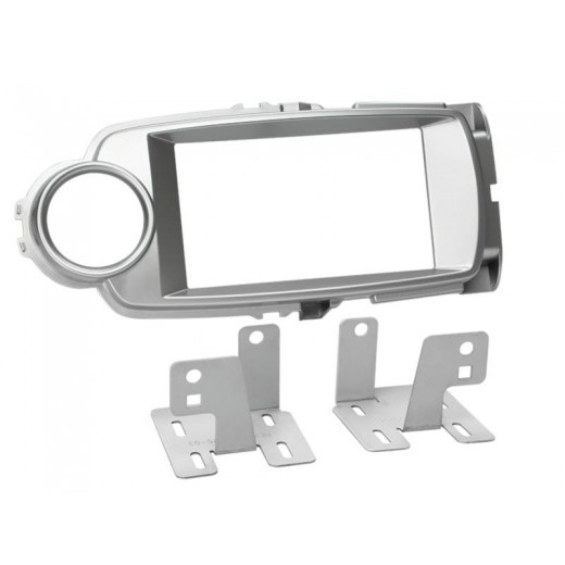 Car radio reduction frame for Toyota Yaris