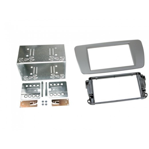 Car radio reduction frame for Seat Ibiza