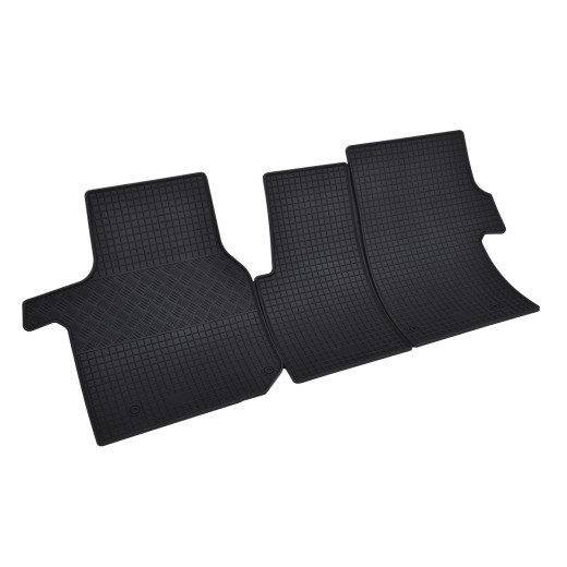 Rigum rubber car mats for Man TGE (2017 -) / VW Crafter 3 seats. (2017 -)