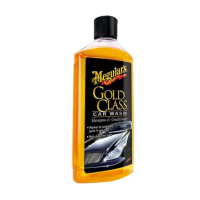 Extra thick Meguiar's Gold Class Car Wash Shampoo & Conditioner (473 ml)