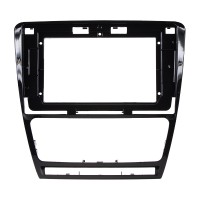 Reduction frame 10" car radio for Škoda Octavia II