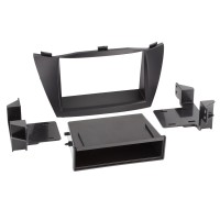 Car radio reduction frame for Hyundai ix35