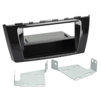 Car radio reduction frame for Mitsubishi Space Star
