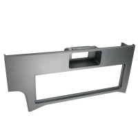 Car radio reduction frame for Nissan Primera