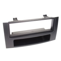 Car radio reduction frame for Volkswagen Touareg, T5 Caravelle, T5 Multivan, T5 Transporter