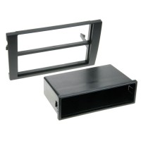 Car radio reduction frame for Audi A4 / Seat Exeo