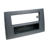 Car radio reduction frame for Volvo XC90