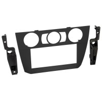 Car radio reduction frame for BMW 3