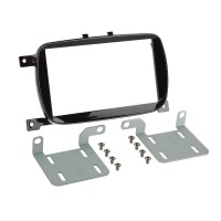 Car radio reduction frame for Fiat 500