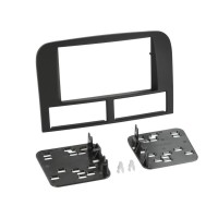 Car radio reduction frame for Jeep Grand Cherokee