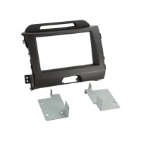 Car radio reduction frame for Kia Sportage III