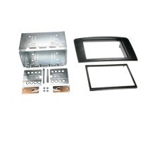 Car radio reduction frame for Mercedes M-Class