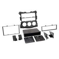 Car radio reduction frame for Nissan 370Z