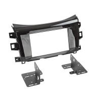 Car radio reduction frame for Nissan Navara / Renault Alaskan