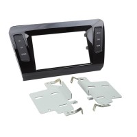 Car radio reduction frame for Škoda Octavia III