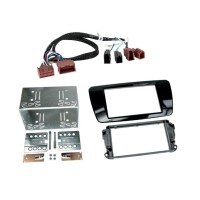 Car radio reduction frame for Seat Ibiza