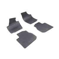 Rigum rubber car mats for Volkswagen Polo (2017 -) / Seat Toledo (2012 -) / Škoda Rapid (2012 -)